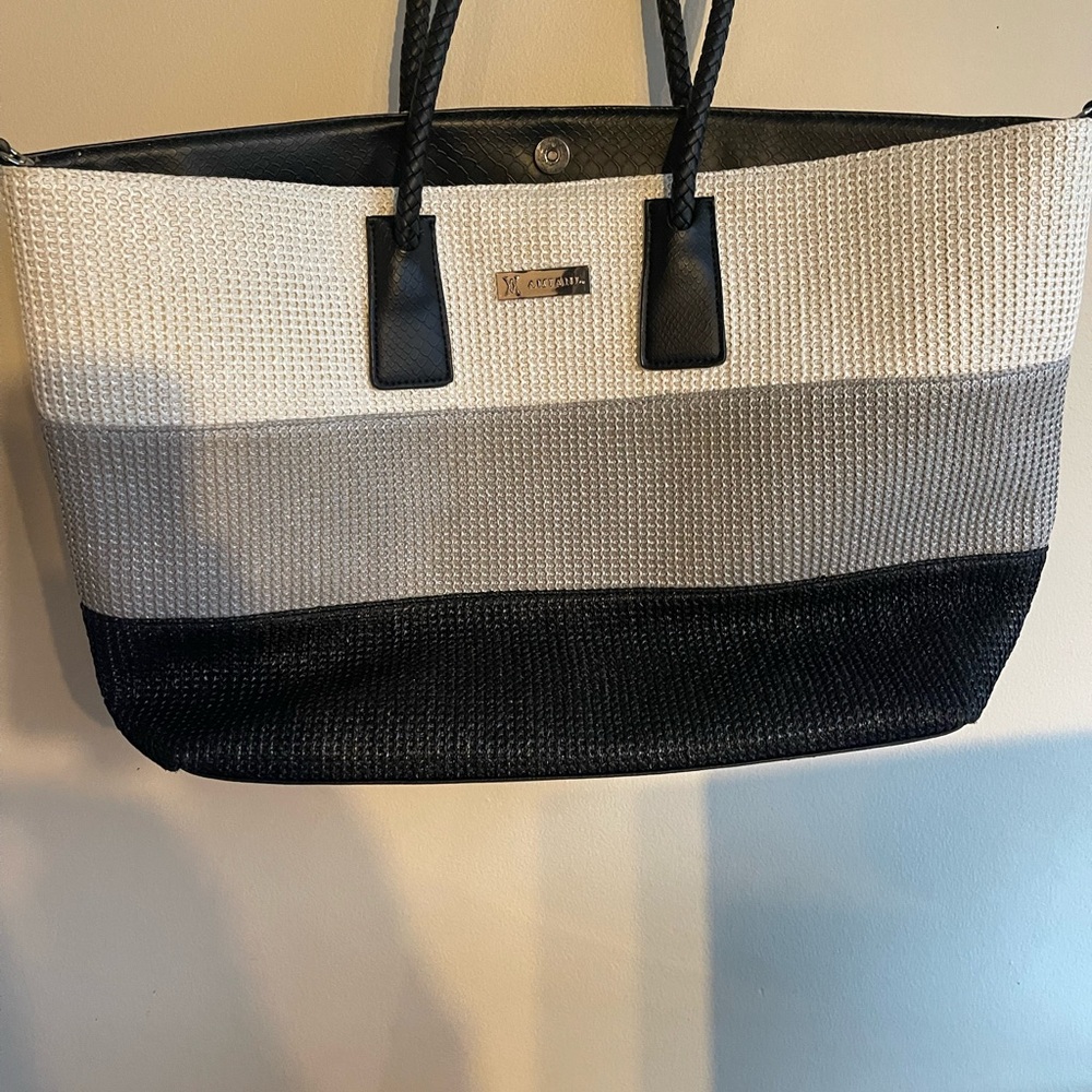 Elegant Black and Gray Women's Tote Bag